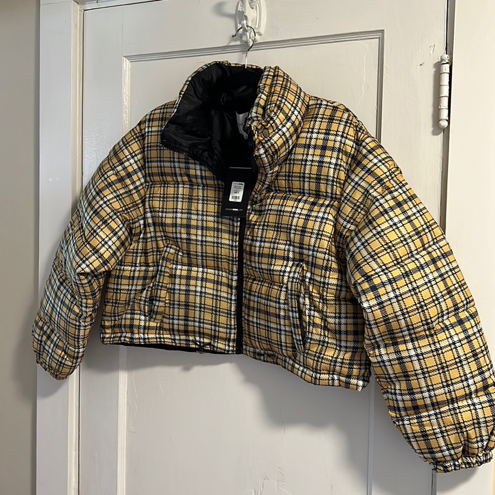 NWT Fashion Nova Plaid Puffer Jacket Small